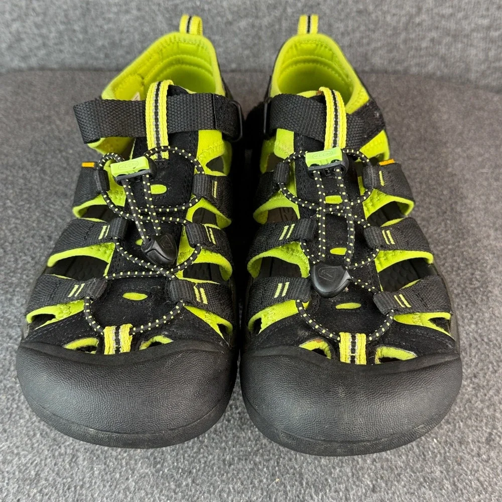 KEEN Newport H2 Sandals Size 7 Black Lime Green Washable Hiking Water Shoes